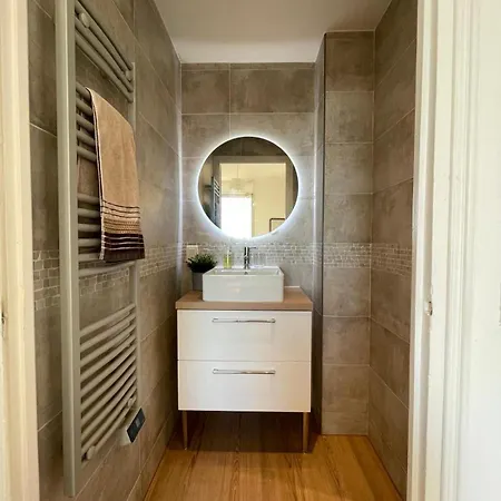 Apartament Deux Pieces Au Coeur De Mentona